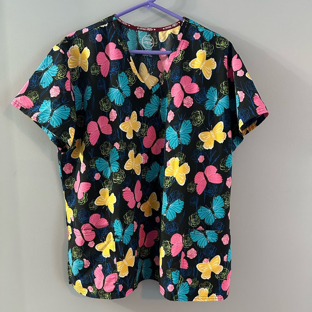 Divine Stretch - XL Women - Scrub Top